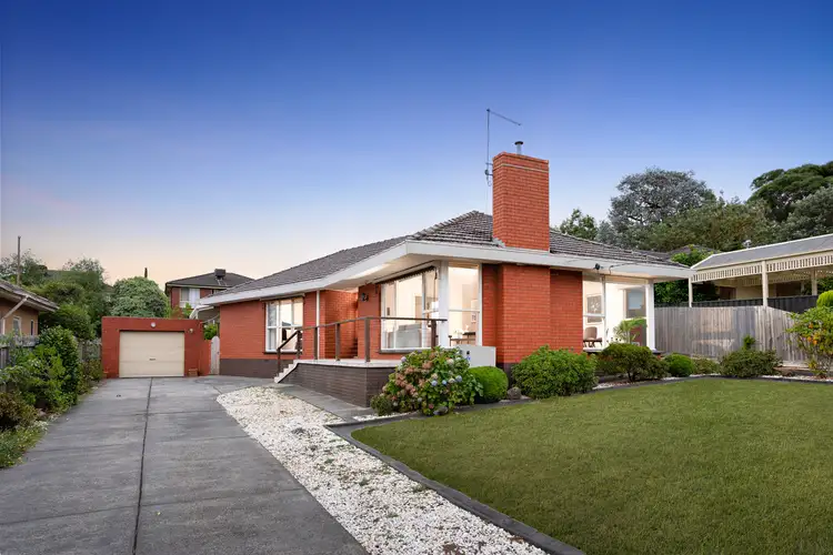 10 Stewart Street, Burwood VIC 3125