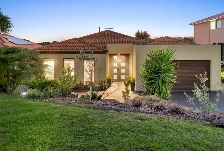 71 Valley Drive, Hidden Valley VIC 3756