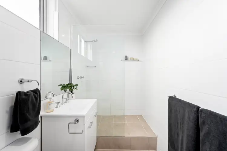 Fifth view of Homely apartment listing, 10/35 Hampton Parade, West Footscray VIC 3012