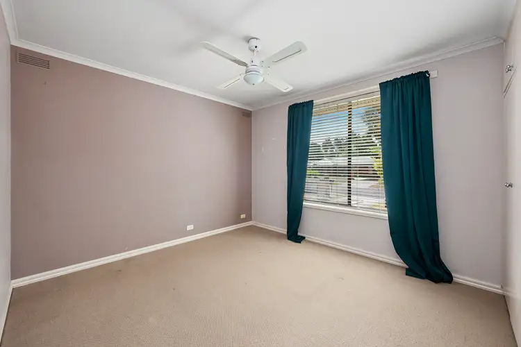 Fifth view of Homely house listing, 5 Malbec Drive, Mount Clear VIC 3350