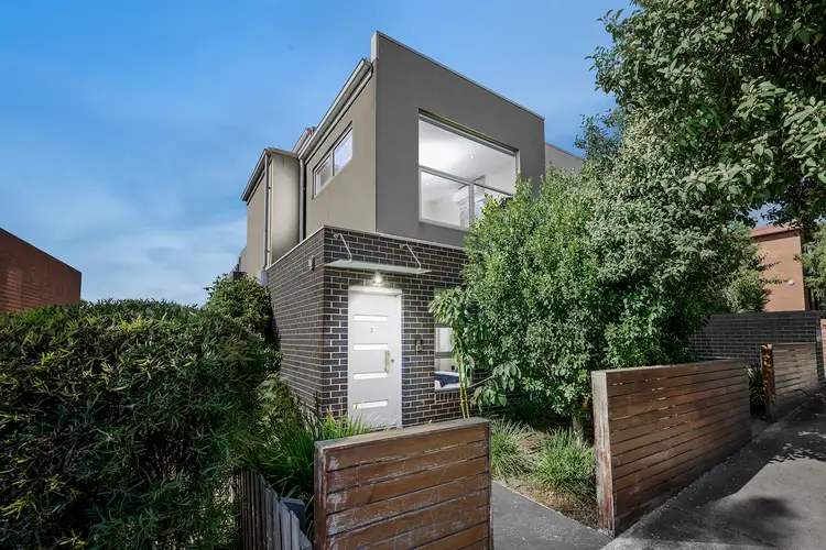 Main view of Homely townhouse listing, 2/40 Murray Street, Brunswick West VIC 3055