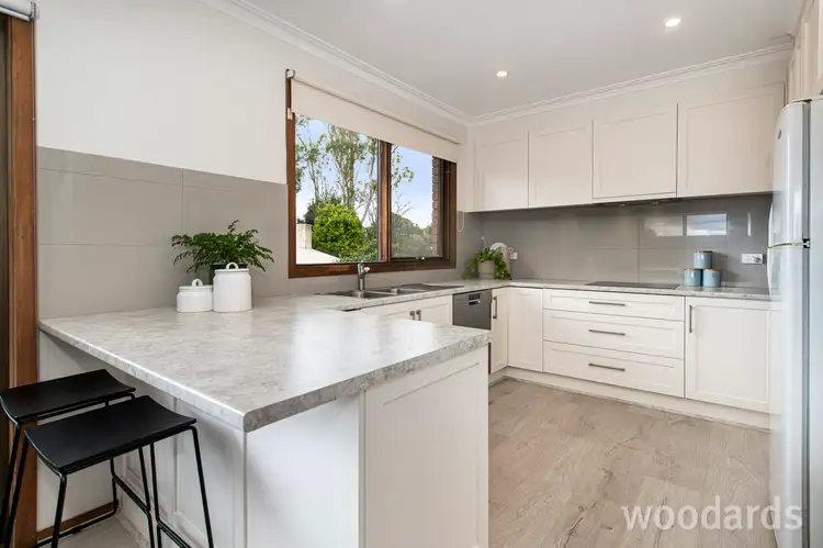 Fifth view of Homely house listing, 8 Annetta Court, Wheelers Hill VIC 3150