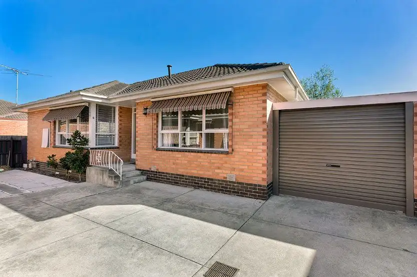 Main view of Homely unit listing, 6/10 Park Avenue Avenue, Glen Huntly VIC 3163