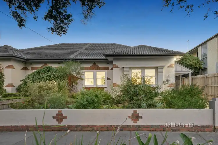 4 Poplar Grove, Carnegie VIC 3163
