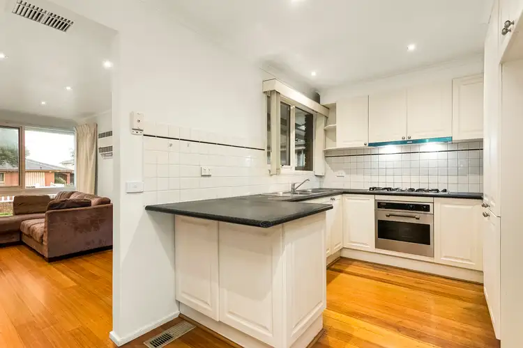 15 Rosewall Place, Clarinda VIC 3169