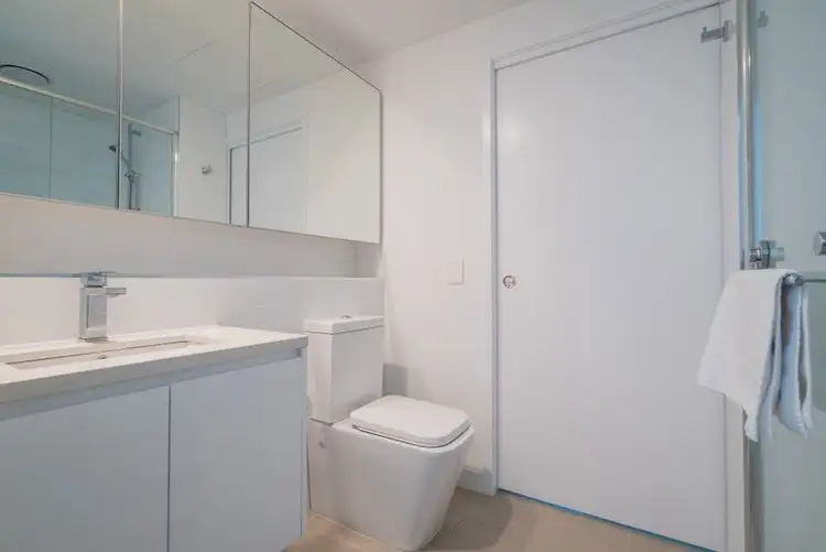 Fifth view of Homely apartment listing, 1906/42 Balston Street, Southbank VIC 3006