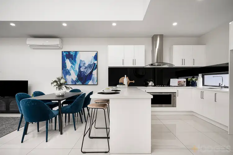 Third view of Homely townhouse listing, 2A Gwenda Avenue, Moorabbin VIC 3189