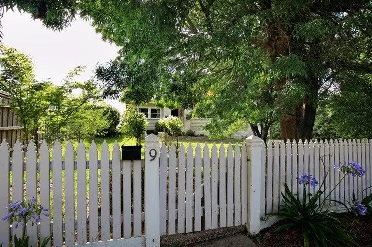 9 Pyke Street, Woodend VIC 3442