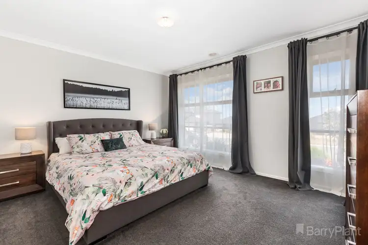 Second view of Homely house listing, 5 Rose Avenue, Wallan VIC 3756