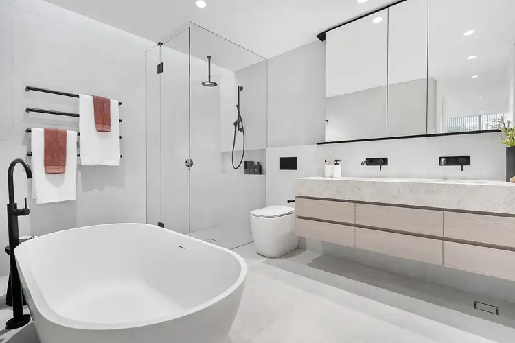 Sixth view of Homely apartment listing, 8/2a Dunlop Avenue, Kew VIC 3101