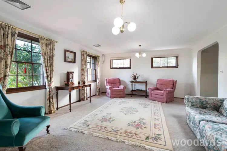 Second view of Homely house listing, 7 Katupna Court, Vermont South VIC 3133