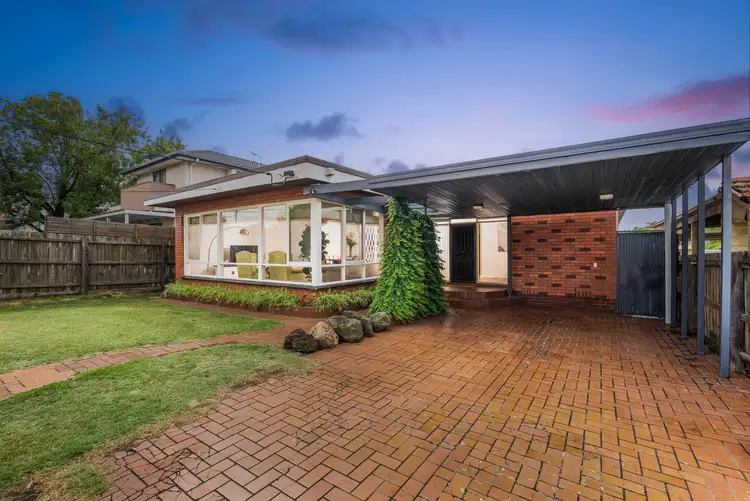 665 Hawthorn Road, Brighton East VIC 3187