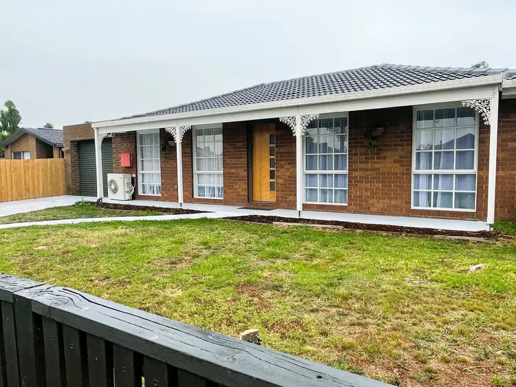 Second view of Homely house listing, 2 Affra Place, Hampton Park VIC 3976