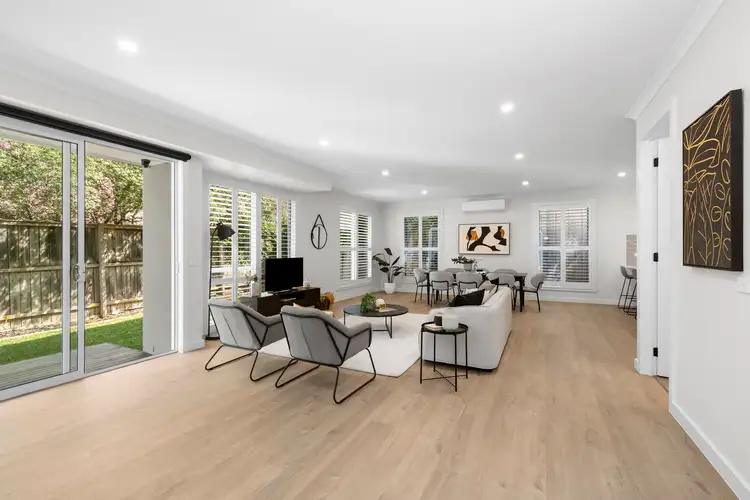 Main view of Homely townhouse listing, 2/1 Olive Avenue, Mount Waverley VIC 3149
