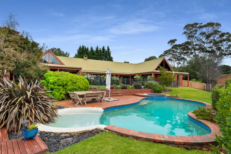 5 Merrigal Court, Frankston South VIC 3199
