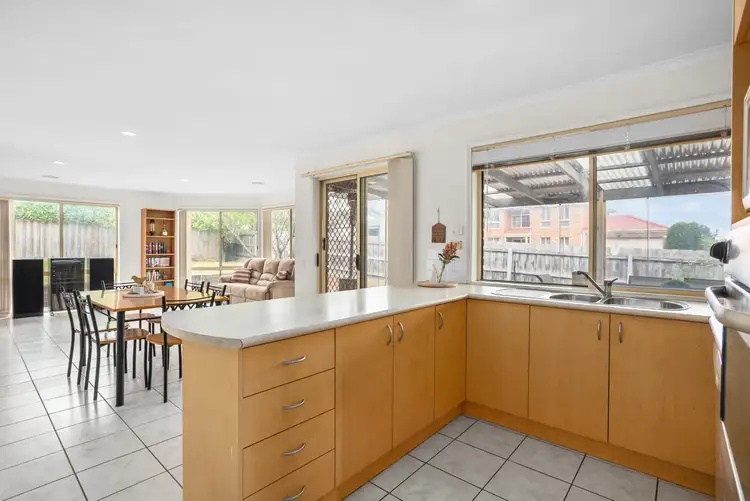 Sixth view of Homely house listing, 27 Highfielde Avenue, Berwick VIC 3806