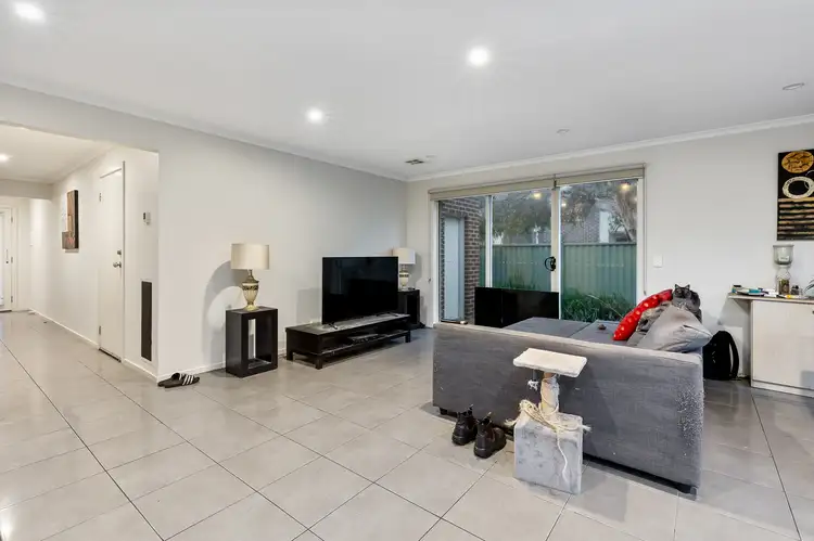 Second view of Homely house listing, 9/12 Stanbury Avenue, Canadian VIC 3350