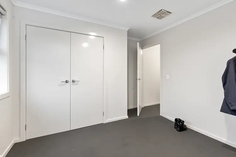 Sixth view of Homely house listing, 9/12 Stanbury Avenue, Canadian VIC 3350