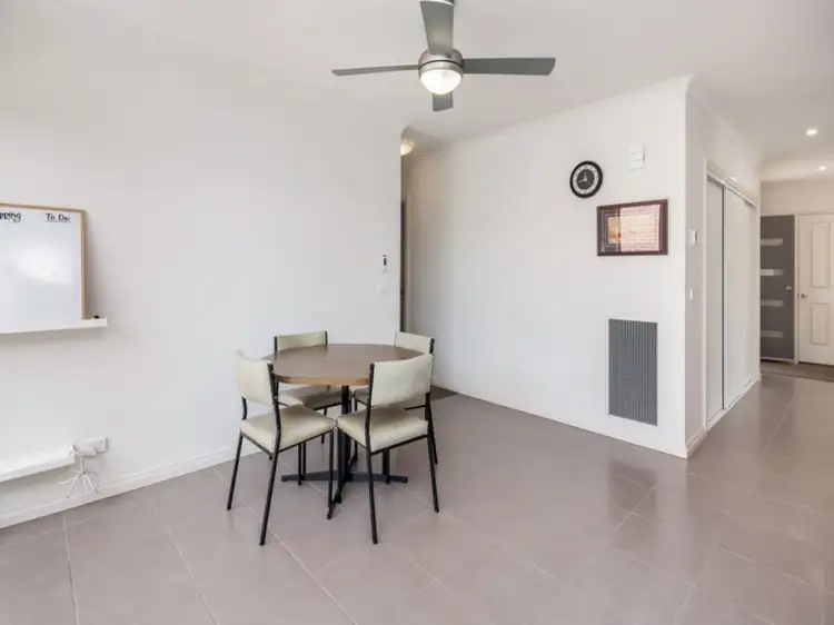 Fifth view of Homely house listing, 2/6 Sainsbury Court, Mount Clear VIC 3350