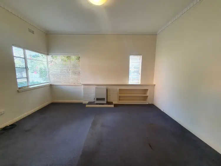Second view of Homely apartment listing, 5/2-4 King Street, Elsternwick VIC 3185