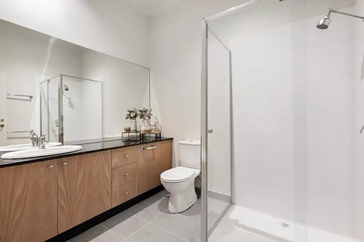 Fifth view of Homely house listing, 3 Scotch Circuit, Hawthorn VIC 3122