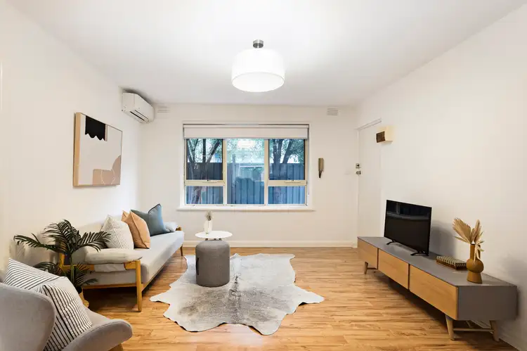 Second view of Homely apartment listing, 4/96 Glen Huntly Road, Elwood VIC 3184