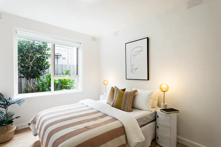 Fifth view of Homely apartment listing, 4/96 Glen Huntly Road, Elwood VIC 3184