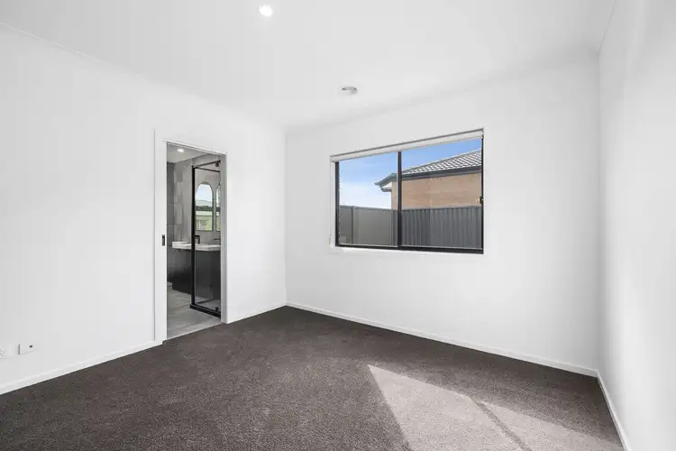 Fifth view of Homely house listing, 63 Mary Drive, Alfredton VIC 3350