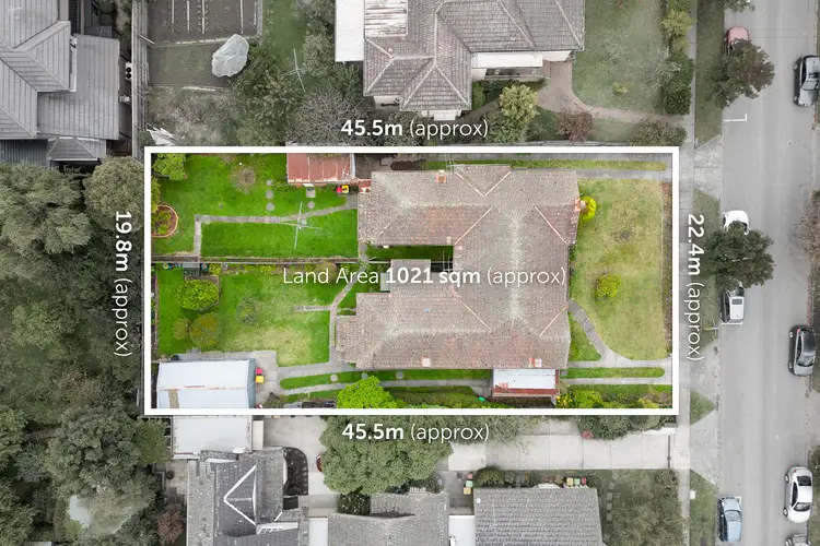13 Gordon Street, Mont Albert VIC 3127