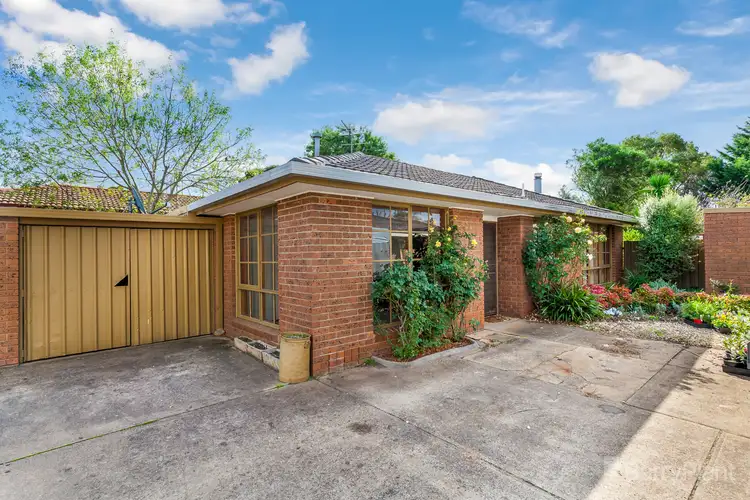 Main view of Homely unit listing, 2/6 Lumsden Street, Kilmore VIC 3764