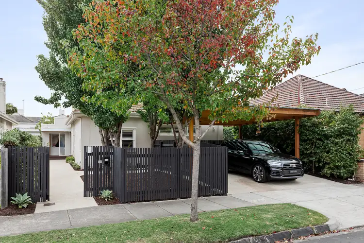 25 Attley Grove, St Kilda East VIC 3183