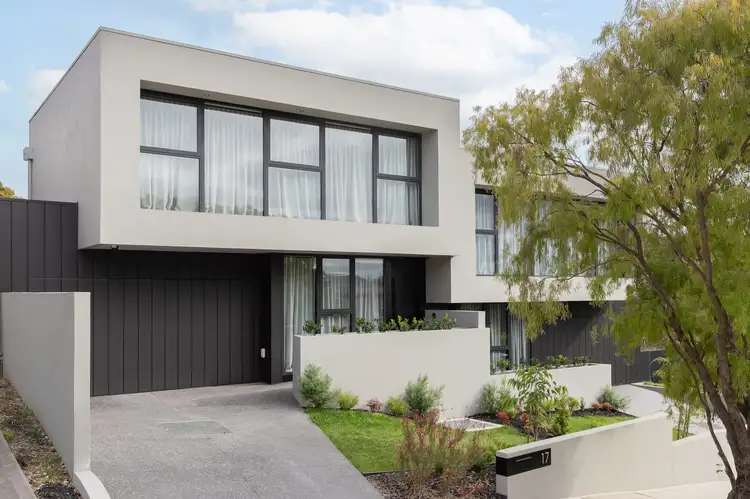 Main view of Homely house listing, 17 Flowerdrum Close, Templestowe VIC 3106
