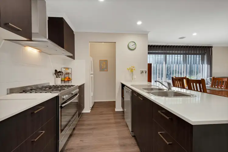 Second view of Homely house listing, 5 Narraweena Court, Bunyip VIC 3815
