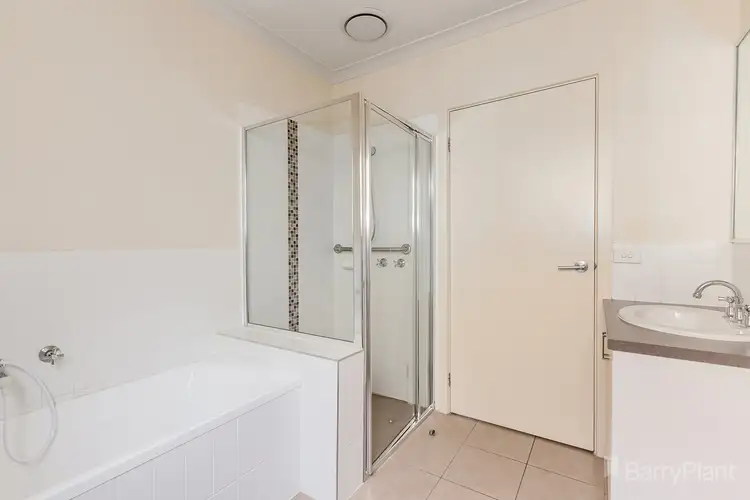 Fifth view of Homely unit listing, 9/5 Eden Place, Wallan VIC 3756