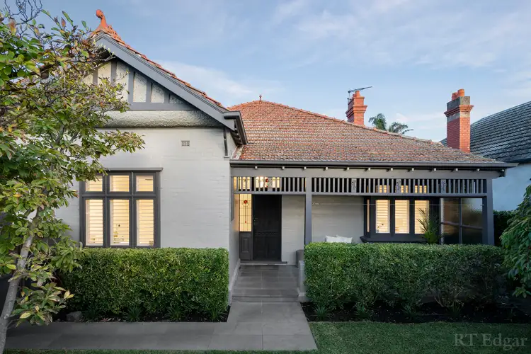 25 Closeburn Avenue, Prahran VIC 3181