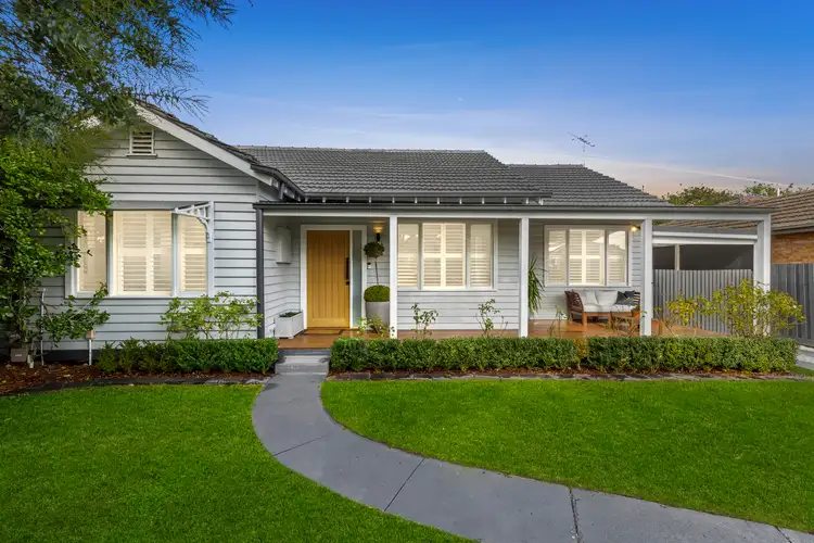 6 Loreen Street, Oakleigh South VIC 3167