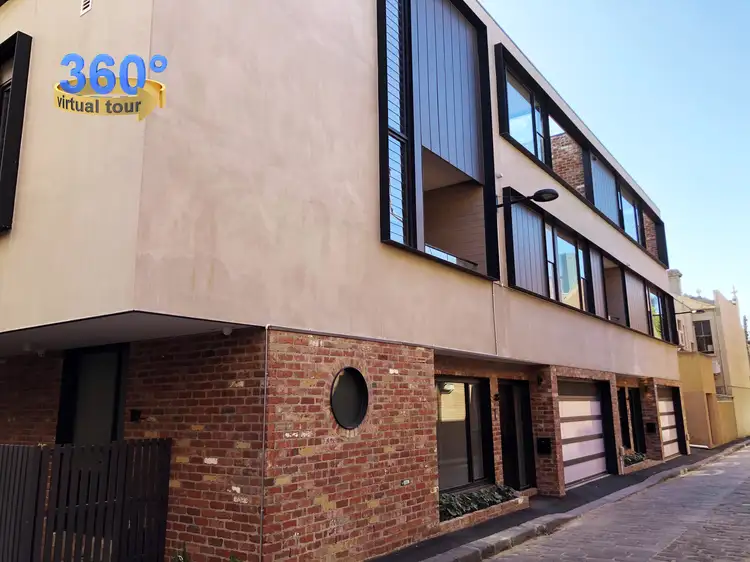 8 Little Errol Street