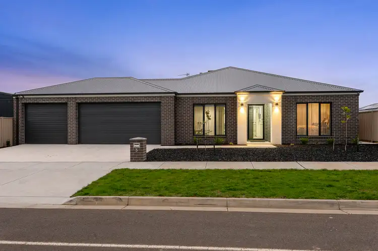 3 Spoonbill Avenue, Winter Valley VIC 3358