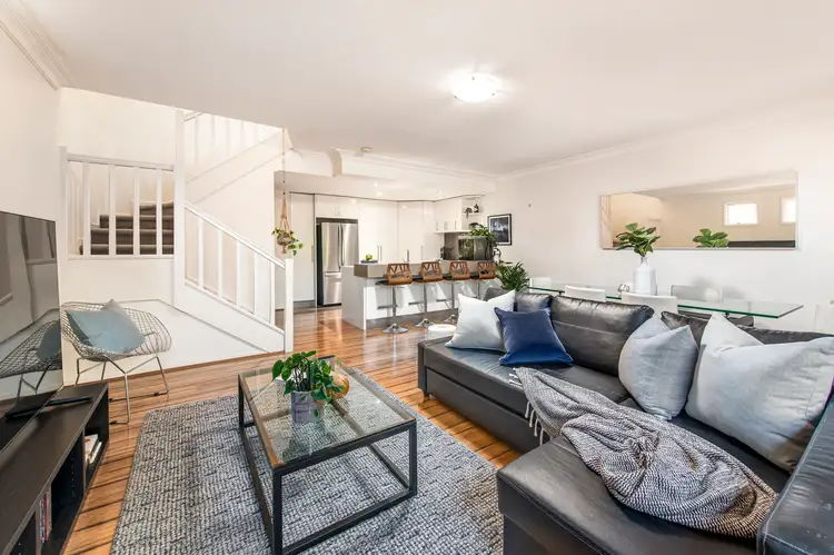 198A Riversdale Road, Hawthorn VIC 3122