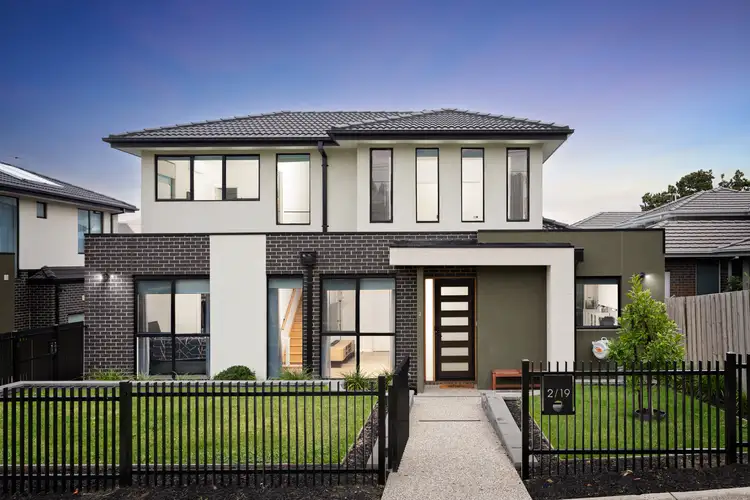 2/19 Atkinson Street, Chadstone VIC 3148