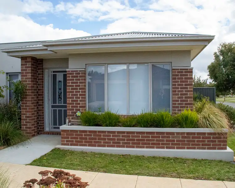 13 Ewart Close, Lucas VIC 3350