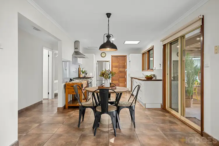 Fifth view of Homely house listing, 5 Martain Avenue, Lara VIC 3212
