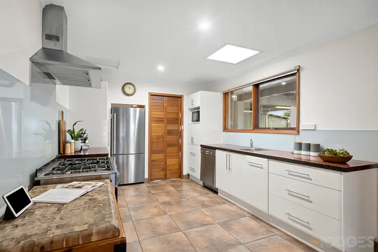 Sixth view of Homely house listing, 5 Martain Avenue, Lara VIC 3212