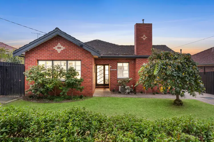 54 Lascelles Avenue, Manifold Heights VIC 3218