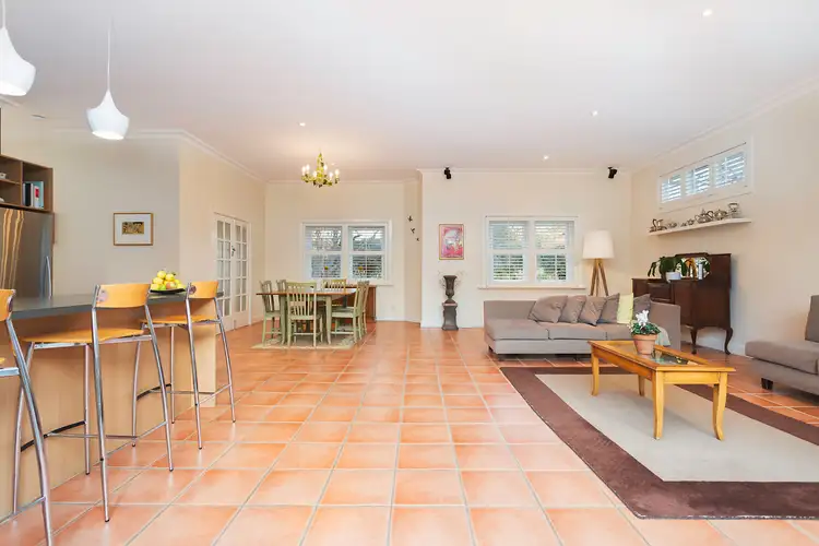 Fourth view of Homely house listing, 2 Della Torre Crescent, Ivanhoe VIC 3079
