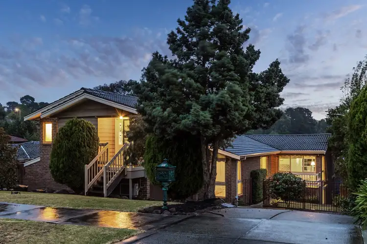 16 Jacobena Place, Templestowe VIC 3106