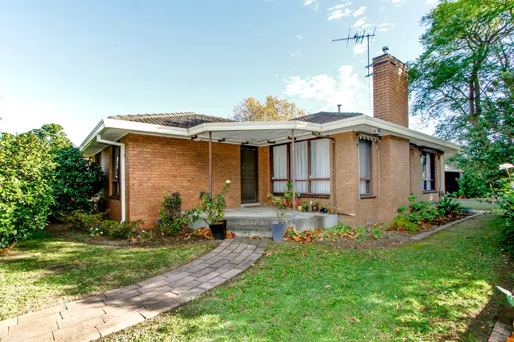17 Macalister Street, Sale VIC 3850