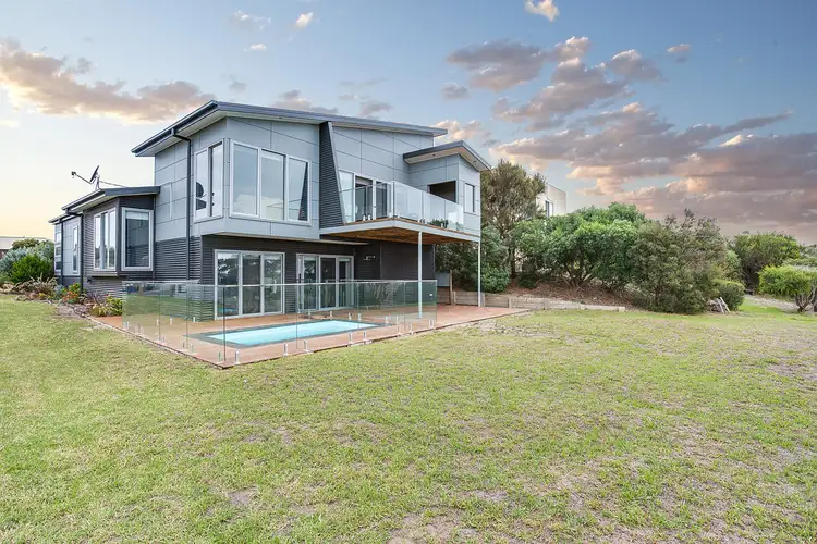 8 Lahinch Drive, Fingal VIC 3939