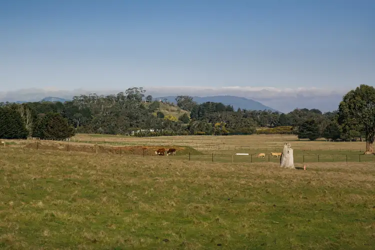 50 Three Chain Road, Carlsruhe VIC 3442