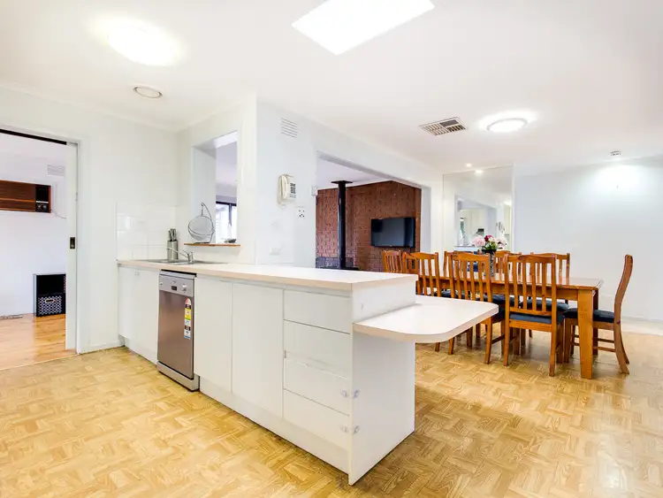 Fourth view of Homely house listing, 6 Hagen Close, Hoppers Crossing VIC 3029